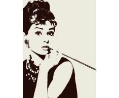 Pyramid International - Stampa su tela con ritratto di Audrey Hepburn che fuma il bocchino, 60 x 80 cm