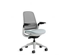 Steelcase Series 1 Sedia da ufficio ergonomica regolabile in altezza con supporto lombare regolabile e braccioli, rete posteriore grigia traspirante e comodo tessuto del sedile azzurro
