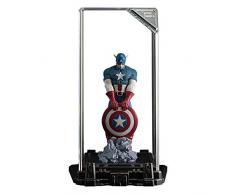 Marvel Super Hero: Captain America, personaggio da collezione, alto 17 cm, in una vetrina illuminata