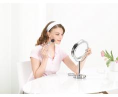 Beurer BS 69 Specchio Cosmetico Illuminato 17 cm