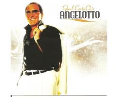 Con una coppa di champagne