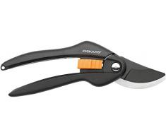 Fiskars Forbici da potatura Bypass, Cesoie, Lame in Acciaio con Rivestimento Antiaderente, Lunghezza: 20 cm, Diametro di Taglio: 2,2 cm, Nero/Arancione, SingleStep, P26, 1000567