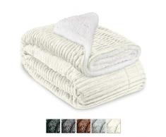 Beautissu Coperta Plaid Sherpa Double-Face 220x240 cm Coperta in Microfibra e Sherpa Elisa - Plaid in Pile Sherpa e Coral-Fleece - Coperta Morbida e Calda - Coperta per casa e da Viaggio - Beige