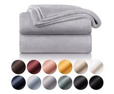 Blumtal - Coperta Plaid Morbida 150 x 200 cm - Coperta Pile, Plaid Divano Super Morbida, Coperta Fluffy di Alta Qualità, certificata OKEO-Tex, Grigio