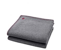 zoeppritz since 1828 Must Stitch - Coperta di Lana - Elegante Plaid in Pura Lana Vergine con Punto Uncinetto - 130x190 cm, Lana Vergine, 390 Wine, 150 x 200 cm