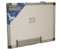Idena 568024 - Lavagna magnetica da parete, cornice in alluminio, alloggiamento pennarello incluso, circa 40 x 30 cm, bianco