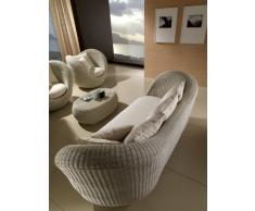 Divano da esterno "Movida" design italiano in Polyrattan di Altissima Qualità, colore Bianco Wash. COMPLETO DI CUSCINI