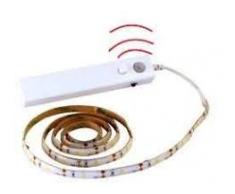 Velamp Silk Kit Striscia LED 1m. 110 Lumen, 4000K. Funziona con 4 Pile AA (Non Incluse). con rilevatore di Movimento. Biadesivo 3M Fornito, Bianco