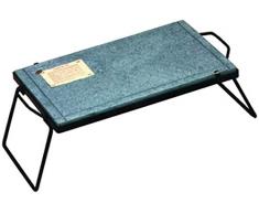 Bistecchiera In Pietra Naturale, Spessore 2 Cm. Con Sostegni Richiudibili.