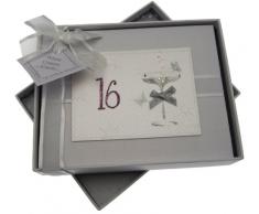 White Cotton Cards, Album di compleanno fatto a mano, max. 60 foto da 7 x 5 cm, Bianco, 16 anni